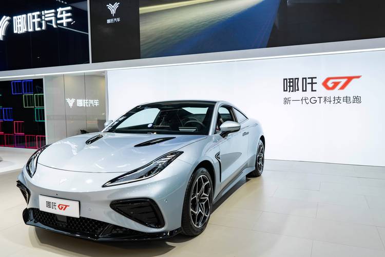 广州萝岗区润玛乐企业管理咨询哪吒汽车在智能汽车领域的表现，领途汽车在新能源汽车市场中的影响力